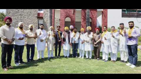 Senior-Akali-And-Congress-Leaders-Of-Bathinda-Joined-The-Aam-Aadmi-Party