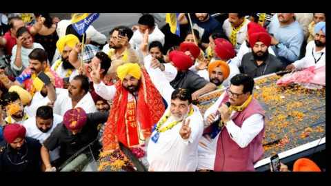 Mann-Got-Overwhelming-Response-While-Campaigning-For-Ashok-Parashar-Pappi-In-Ludhiana