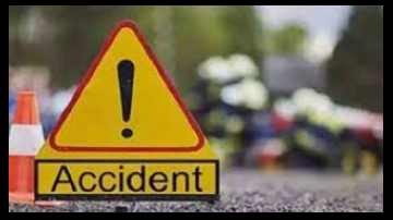 Road-Accident-On-Nh-31-Car-And-Tractor-Collided-7-People-Died-On-The-Spot